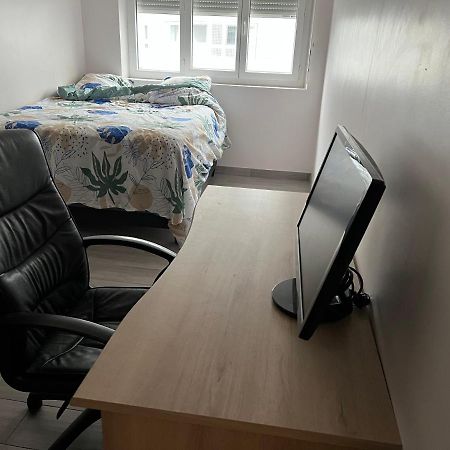 Appartement Pres De La Defense Nanterre Buitenkant foto