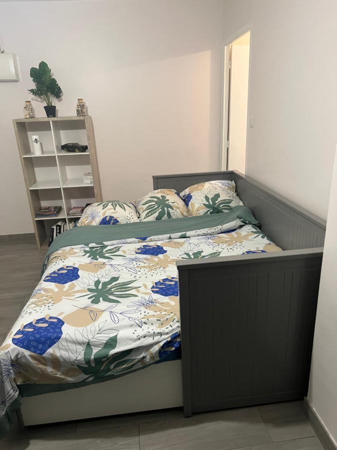 Appartement Pres De La Defense Nanterre Buitenkant foto
