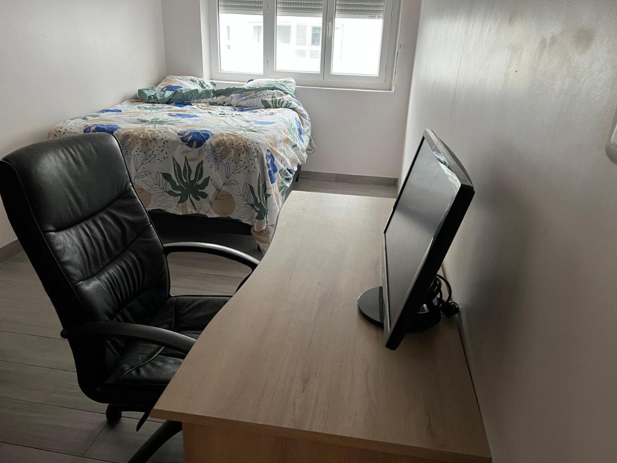 Appartement Pres De La Defense Nanterre Buitenkant foto