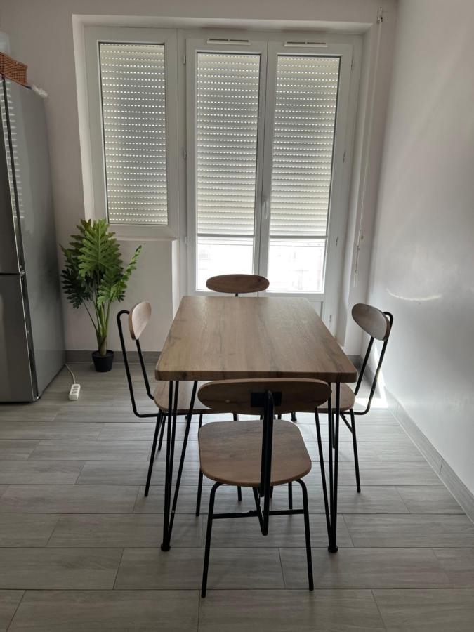 Appartement Pres De La Defense Nanterre Buitenkant foto